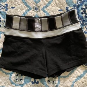 Lululemon In Movement Short